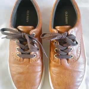 Tan faux leather boys shoes